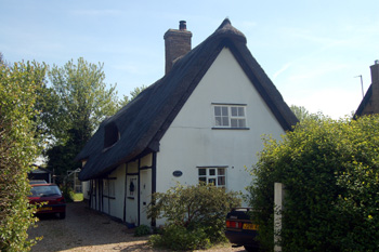 27 Ickwell Green April 2009